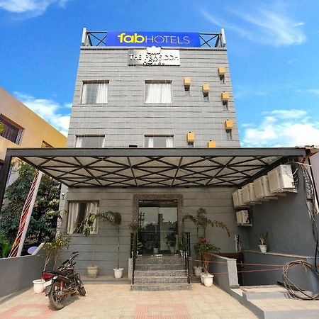 آغْرا Fabhotel The Prasiddh المظهر الخارجي الصورة