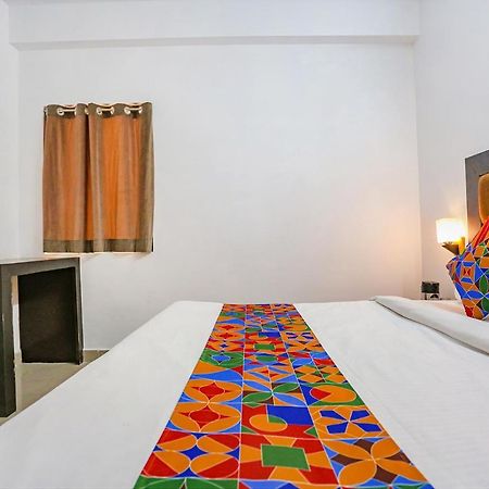 آغْرا Fabhotel The Prasiddh المظهر الخارجي الصورة