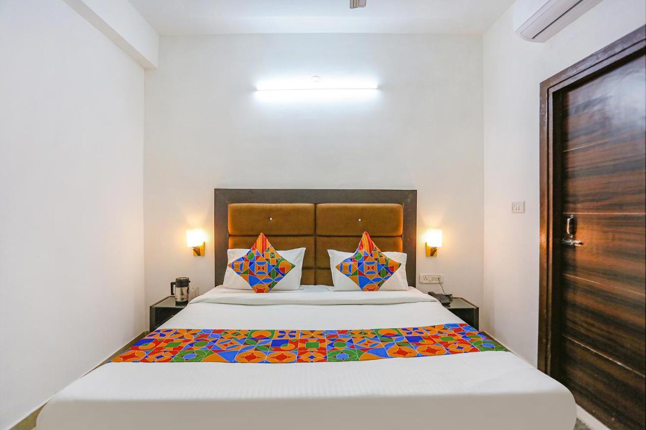 آغْرا Fabhotel The Prasiddh المظهر الخارجي الصورة