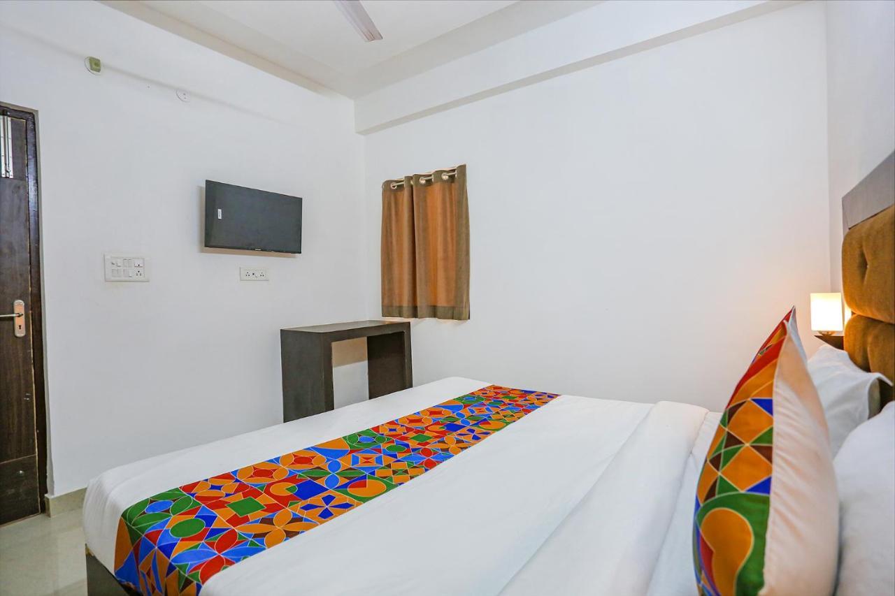 آغْرا Fabhotel The Prasiddh المظهر الخارجي الصورة