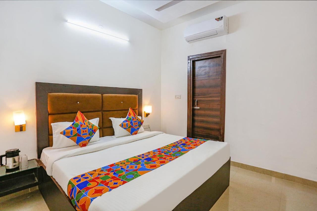 آغْرا Fabhotel The Prasiddh المظهر الخارجي الصورة